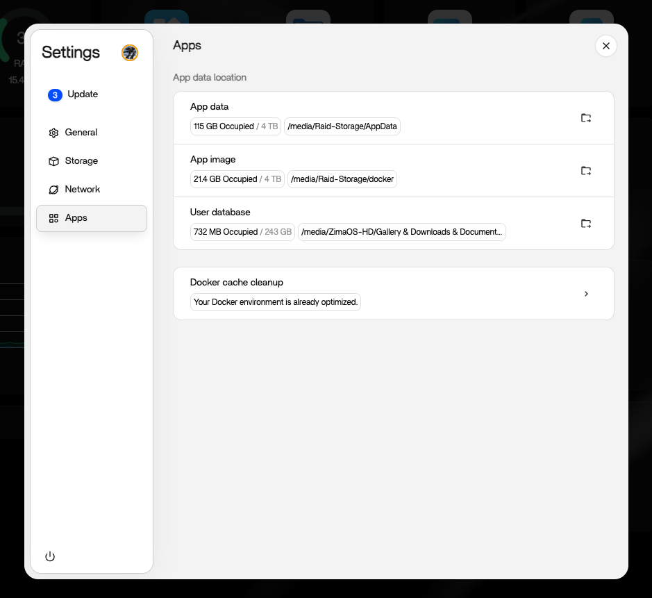 Página Settings Apps de ZimaOS con App data location configurado en el almacenamiento principal